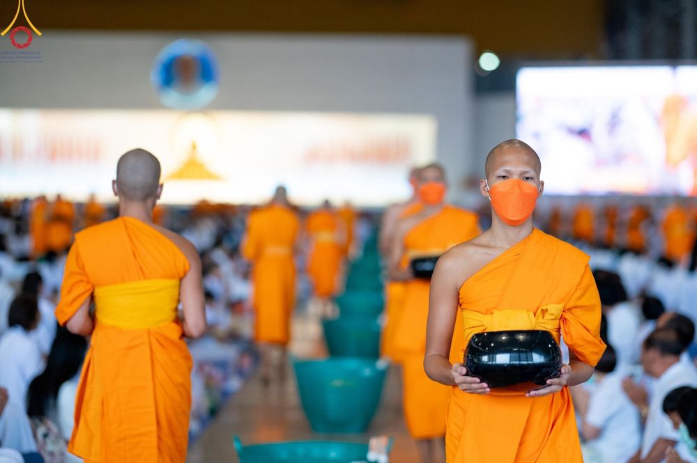 ภาพ No.124444:พิธีตักบาตรในวันมาฆบูชา ณ บ้านแก้วเรือนทองคุณยายฯ วัดพระธรรมกาย จ.ปทุมธานี วันเสาร์ที่ 24 กุมภาพันธ์ พ.ศ. 2567