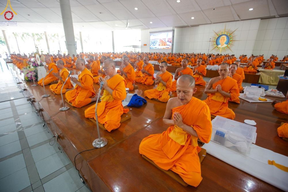 ภาพ No.157689:พิธีถวายภัตตาหารเมนูสวรรค์ ในพรรษาแห่งการเข้าถึงธรรม วันเสาร์ที่ 28 กันยายน พ.ศ. 2567 ณ หอฉันคุณยายอาจารย์ฯ วัดพระธรรมกาย