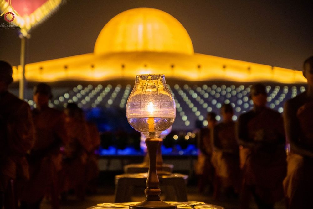 ภาพ No.75351:พิธีจุดประทีปถวายเป็นพุทธบูชา และบูชาธรรมมหาปูชนียาจารย์ ในโครงการธรรมยาตรากตัญญูบูชา มหาปูชนียาจารย์ พระมงคลเทพมุนี(สด จนฺทสโร) พระผู้ปราบมาร ปีที่ 11 ณ อนุสรณ์สถานลำดับที่ 7 สถานที่ขยายวิชชาธรรมกาย วัดพระธรรมกาย จ.ปทุมธานี วันที่ 31 มกราคม พ.ศ. 2566