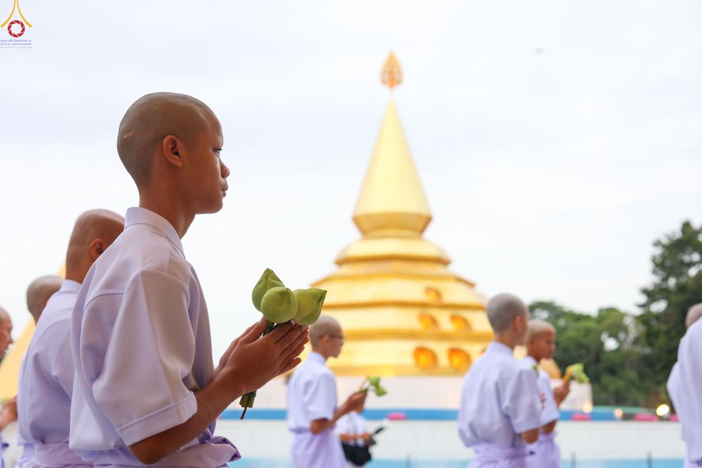 ภาพ No.338687:วันที่ 11 กรกฎาคม พศ.2569 พิธีบรรพชาอุปสมบท โครงการอุปสมบทหมู่ธรรมทายาทนานาชาติ  IDOP รุ่นที่ 21 (ภาษาจีน)  จากประเทศจีน มาเลเซีย สิงคโปร์ และไต้หวัน , โครงการบรรพชาสามเณรโรงเรียนนานาชาติ รุ่นที่ 15