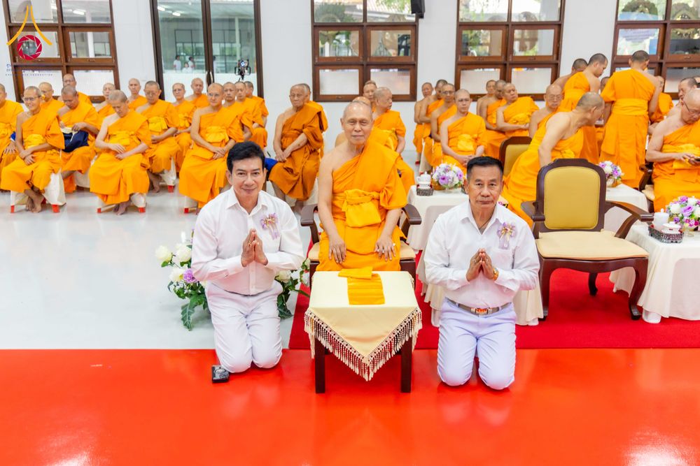 ภาพ No.316084:วันศุกร์ที่ 27 มีนาคม พ.ศ. 2569 พิธีบำเพ็ญกุศล คุณพ่อณรงค์ จินตมากุล  สิริอายุ 99 ปี 11 เดือน โยมบิดา พระครูปลัดรัตนวีรวัฒน์ (รังสฤษดิ์ อิทฺธิจินตโก) ที่ปรึกษาเจ้าคณะจังหวัดปทุมธานี เจ้าอาวาสวัดพระธรรมกาย  ณ ห้องปลูกศรัทธา 2 วัดพระธรรมกาย ปทุมธานี