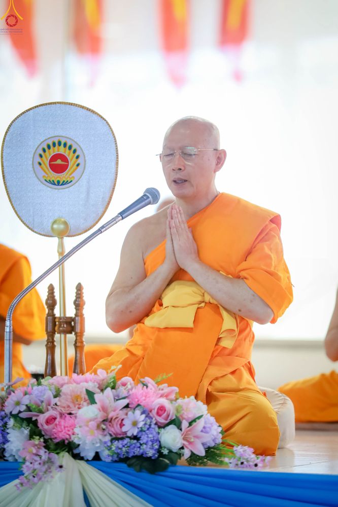 ภาพ No.345310:วันพฤหัสบดีที่ 27 สิงหาคม พ.ศ.2569 พิธีตักบาตรในวันธรรมชัย ณ สภาธรรมกายสากล วัดพระธรรมกาย ปทุมธานี