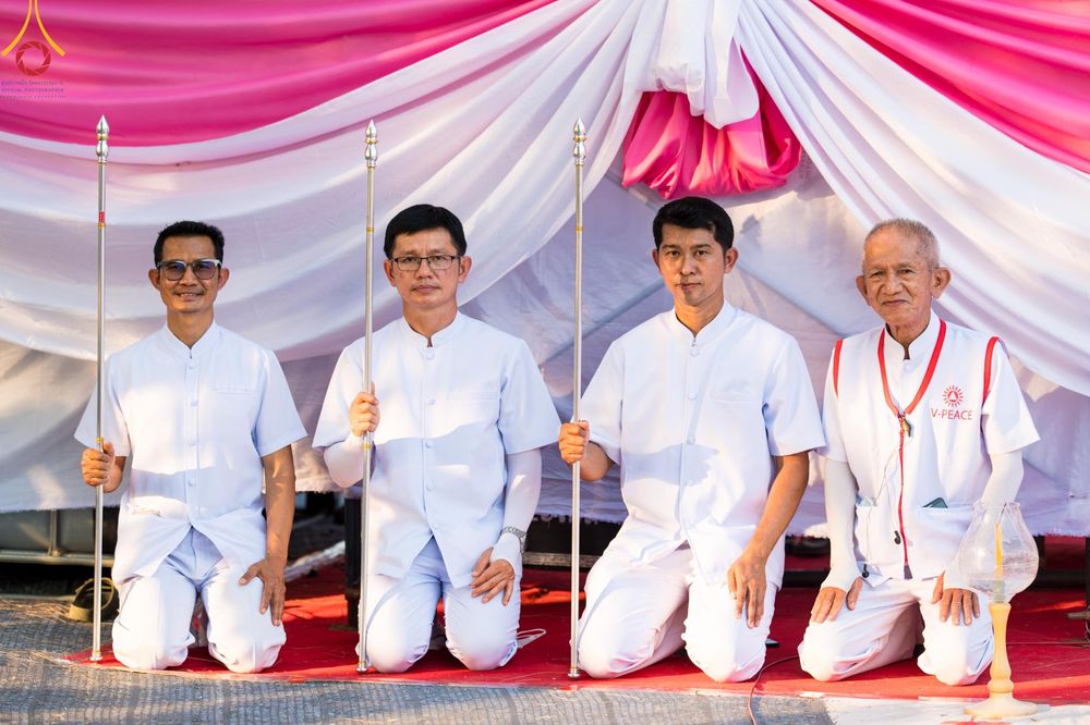ภาพ No.110120:V.8 พลังทีม การเตรียมงาน เก็บงาน การรับบุญของเจ้าหน้าที่หน่วยงานต่างๆ เพื่อโครงการธรรมยาตรา กตัญญูบูชามหาปูชนียาจารย์ พระมงคลเทพมุนี (สด จนฺทสโร) พระผู้ปราบมาร อนุสรณ์สถาน 7 แห่ง ปีที่ 12 ระหว่างวันที่ 2 - 31 มกราคม พ.ศ.2567