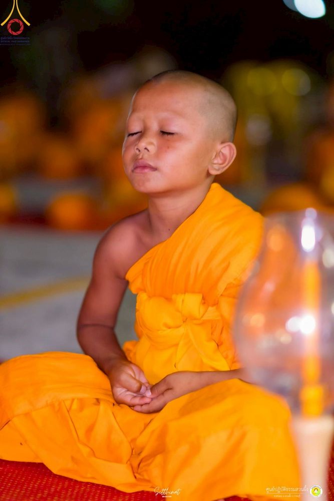 ภาพ No.222276:วันที่ 26-27 เมษายน พ.ศ. 2568 ศูนย์ปฏิบัติธรรมสวนผึ้ง ร่วมกับ ธุดงค์คสถานประจวบคีรีขันธ์ และวัดอ่าวน้อย  จัดกิจกรรมเดินธรรมยาตรา ตักบาตรข้าวสารอาหารแห้ง และจุดประทีปถวายเป็นพุทธบูชา ณ วัดอ่าวน้อย จ.ประจวบคีรีขันธ์