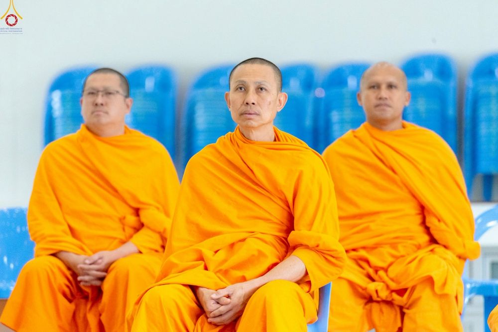 ภาพ No.242303:วันที่ ๒๙ - ๓๑ สิงหาคม พ.ศ. ๒๕๖๘ สัมมนารวมใจผู้นำบุญ บูชาธรรม ๘๑ ปี  หลวงพ่อธัมมชโย รุ่นที่ ๒ กฐินสามัคคีทั่วไทย ๓๐,๐๐๐ วัด โครงการอุปสมบทบูชาธรรมมหาปูชนียาจารย์  ๓,๐๐๐ รูป