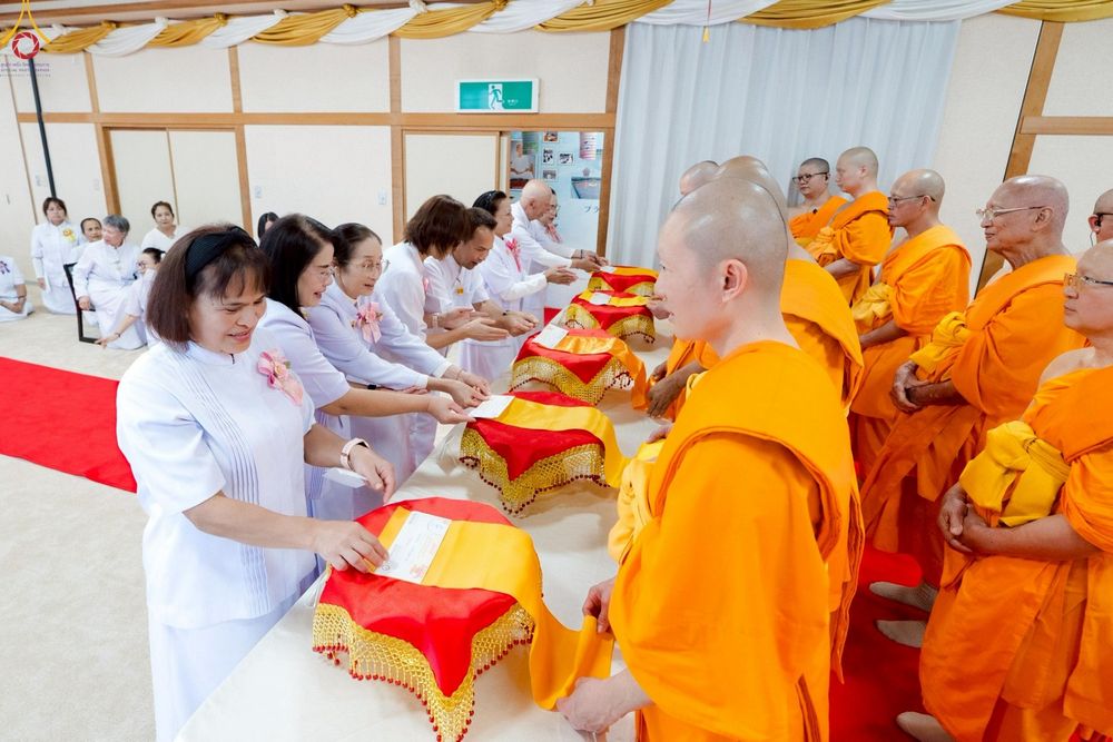 ภาพ No.261828:วันที่ 17 ตุลาคม พ.ศ. 2568 พิธีทอดกฐินวัดพระธรรมกายนางาโน่ ประเทศญี่ปุ่น  "เชื่อมสายบุญพระผู้ปราบมาร" บูชาธรรม 141 ปี พระมงคลเทพมุนี (สด จนฺทสโร)