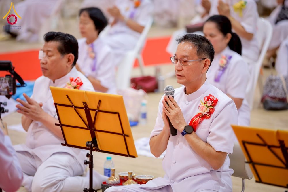 ภาพ No.254859:วันที่ 15 ตุลาคม พ.ศ. 2568 พิธีบรรจุพระบรมสารีริกธาตุภายในพระเกตุองค์พระประธาน สมโภชพระประธาน พระธรรมกาย ณ ศูนยอบรมเยาวชนกาญจนบุรี