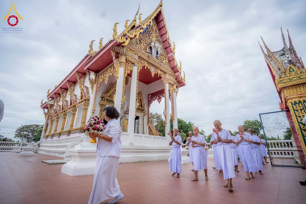 ภาพ No.278306:วันศุกร์ที่ 5 ธันวาคม พ.ศ. 2568 (วันพ่อแห่งชาติ) พิธีบรรพชาอุปสมบทหมู่ธรรมทายาท จำนวน 16 รูป โครงการบรรพชาอุปสมบทหมู่ รุ่นบูชาธรรมมหาปูชนียาจารย์ ประจำปี 2568  ณ ศูนย์ปฏิบัติธรรมและอบรมเยาวชนพระนครศรีอยุธยา จ.พระนครศรีอยุธยา