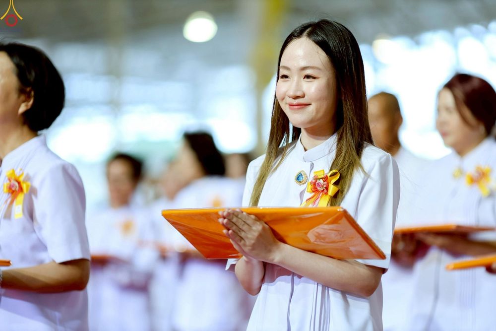 ภาพ No.243990:วันอาทิตย์ที่ 7 กันยายน พ.ศ. 2568 พิธีทอดผ้าป่าสมทบกฐินวัดพระธรรมกาย และสมทบกฐิน 30,000 วัดทั่วไทย ครั้งที่ 2 ณ ห้องแก้วสารพัดนึก 1 วัดพระธรรมกาย