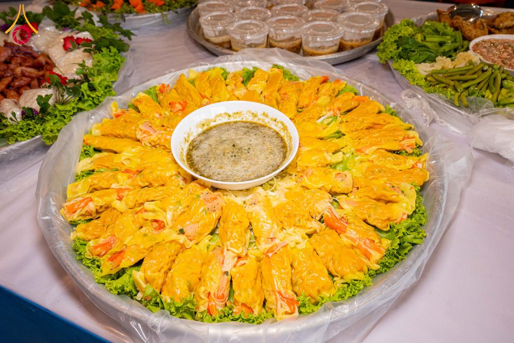 ภาพ No.305684:วันที่ 29 มกราคม พ.ศ. 2569 พิธีถวายภัตตาหารเป็นสังฆทาน แด่พระธรรมยาตรา ณ วัดพระธรรมกาย  จังหวัดปทุมธานี ในโครงการธรรมยาตรา กตัญญูบูชา มหาปูชนียาจารย์ พระมงคลเทพมุนี(สด จนฺทสโร) พระผู้ปราบมาร อนุสรณ์สถาน 7 แห่ง ปีที่ 14