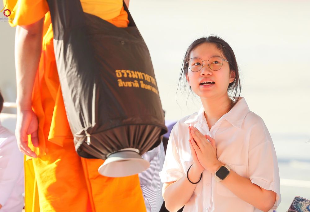 ภาพ No.279641:วันที่ 2 มกราคม พ.ศ.2569 พิธีต้อนรับพระธรรมยาตรา ครั้งที่ 1 ณ วัดพระธรรมกาย (วิหารหลวงปู่ - พระมหาธรรมกายเจดีย์)