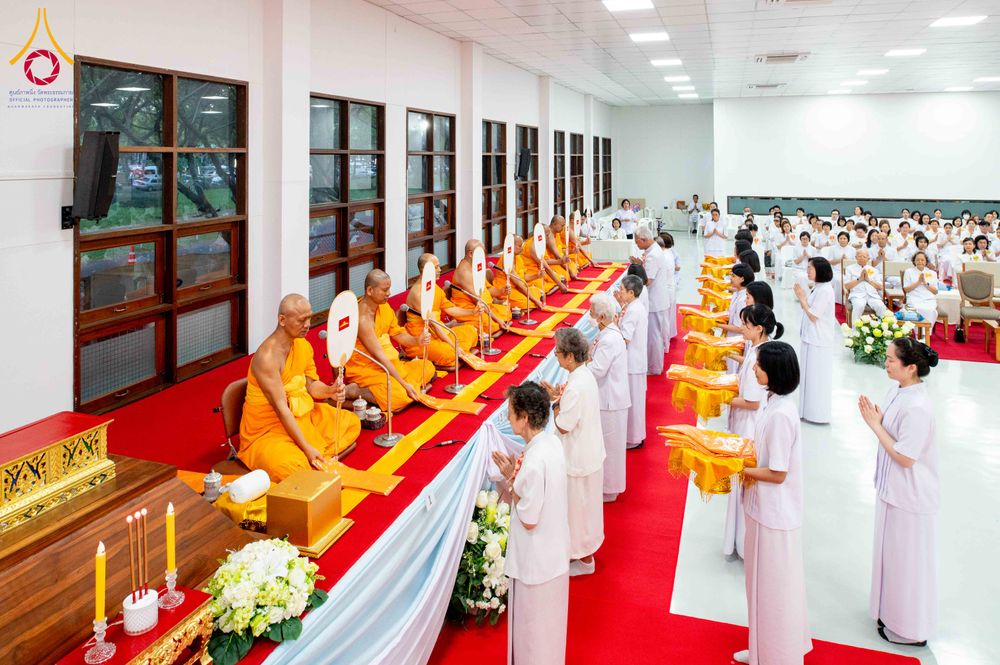 ภาพ No.314919:วันอาทิตย์ที่ 22 มีนาคม พ.ศ. 2569 พิธีบำเพ็ญกุศล คุณพ่อณรงค์ จินตมากุล  สิริอายุ 99 ปี 11 เดือน โยมบิดา พระครูปลัดรัตนวีรวัฒน์ (รังสฤษดิ์ อิทฺธิจินตโก) ที่ปรึกษาเจ้าคณะจังหวัดปทุมธานี เจ้าอาวาสวัดพระธรรมกาย  ณ ห้องปลูกศรัทธา 2 วัดพระธรรมกาย ปทุมธานี