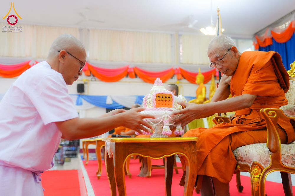 ภาพ No.281210:วันที่ 4 ธันวาคม พ.ศ. 2568 พิธีบรรพชาสามเณร ในโครงการบวชบูชาธรรมมหาปูชนียาจารย์  ณ วัดกลางพระอารามหลวง จังหวัดบุรีรัมย์