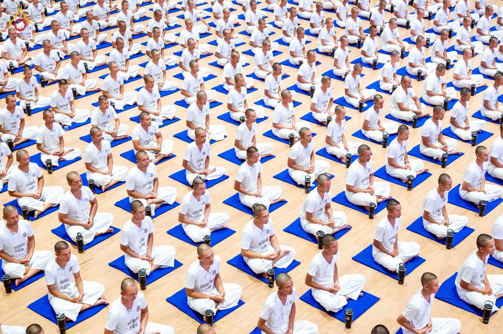 ภาพ No.340285:วันที่ 23 กรกฎาคม พ.ศ. 2569 พิธีเปิดโครงการพัฒนาคุณธรรม จริยธรรม สำหรับนักเรียนนายสิบตำรวจ (นสต.) รุ่นที่ 17 ศูนย์ฝึกอบรมตำรวจภูธรภาค 1 ระหว่างวันที่ 23-27 กรกฏาคม 2569 ( 5 วัน 4 คืน) ณ ศูนย์ปฏิบัติธรรมเวิล์ดพีช วัลเล่ย์ (World Peace Valley) เขาใหญ่  ต.ห