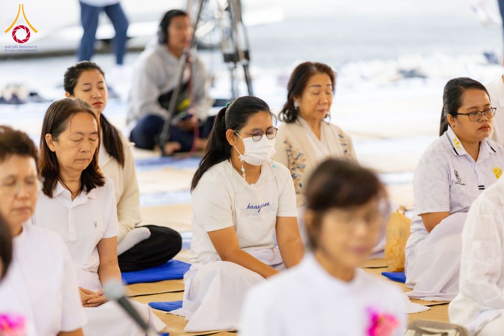 ภาพ No.289838:วันที่ 8 มกราคม พ.ศ. 2569 พิธีถวายภัตตาหารเป็นสังฆทาน แด่พระธรรมยาตรา ณ อนุสรณ์สถานคลองบางนางแท่น อ.สามพราน จ.นครปฐม ในโครงการธรรมยาตรา กตัญญูบูชา มหาปูชนียาจารย์ พระมงคลเทพมุนี(สด จนฺทสโร) พระผู้ปราบมาร อนุสรณ์สถาน 7 แห่ง ปีที่ 14