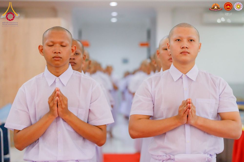 ภาพ No.283622:วันเสาร์ที่ 20 ธันวาคม  2568 พิธีบรรพชาสามเณร ณ ประเทศอินโดนีเซีย