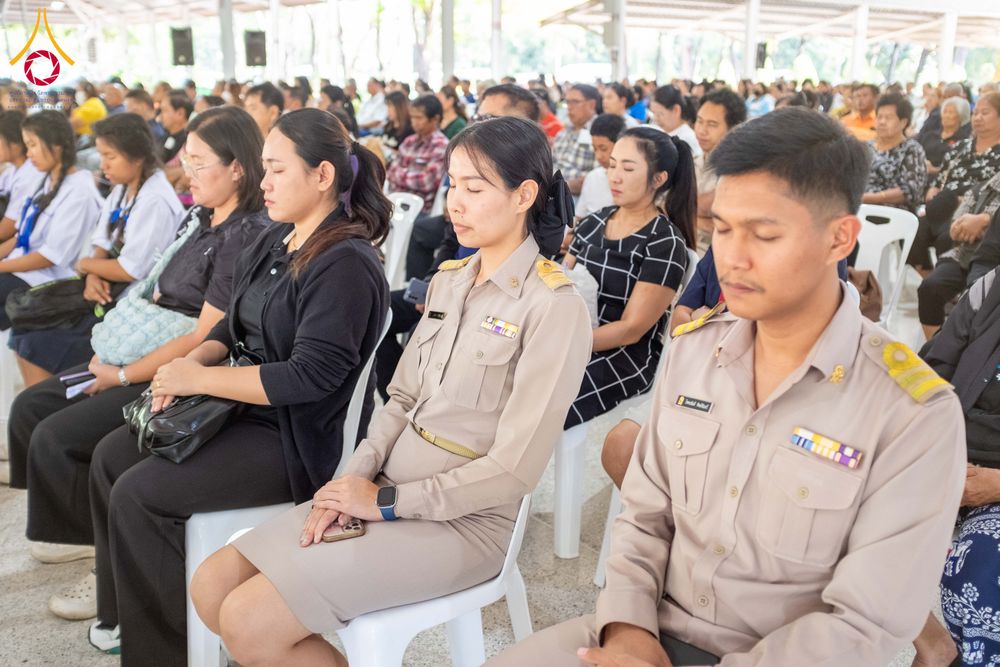 ภาพ No.291109:วันจันทร์ที่ 5 มกราคม พ.ศ. 2569  วัดพระธรรมกาย มูลนิธิธรรมกาย  จัดพิธีมอบของขวัญสนับสนุนการจัดกิจกรรมงานวันเด็กแห่งชาติ ประจำปี พ.ศ. 2569 ให้แก่องค์กรภาคีเครือข่ายกว่า 200 องค์กร ณ วัดพระธรรมกาย อ.คลองหลวง จ.ปทุมธานี
