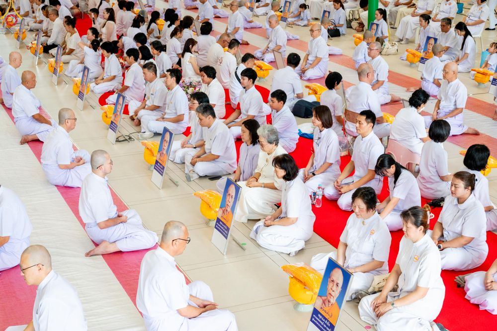 ภาพ No.338779:วันที่ 11 กรกฎาคม พศ.2569 พิธีบรรพชาอุปสมบท โครงการอุปสมบทหมู่ธรรมทายาทนานาชาติ  IDOP รุ่นที่ 21 (ภาษาจีน)  จากประเทศจีน มาเลเซีย สิงคโปร์ และไต้หวัน , โครงการบรรพชาสามเณรโรงเรียนนานาชาติ รุ่นที่ 15