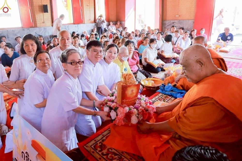 ภาพ No.254892:วันที่ 12 ตุลาคม พ.ศ. 2568 พิธีทอดกฐินสามัคคีทั่วไทย 30,000 วัด โดยคณะศิษยานุศิษย์ บูชาธรรม 81 ปี หลวงพ่อธัมมชโย ณ วัดรวก อ.พระประแดง จ.สมุทรปราการ