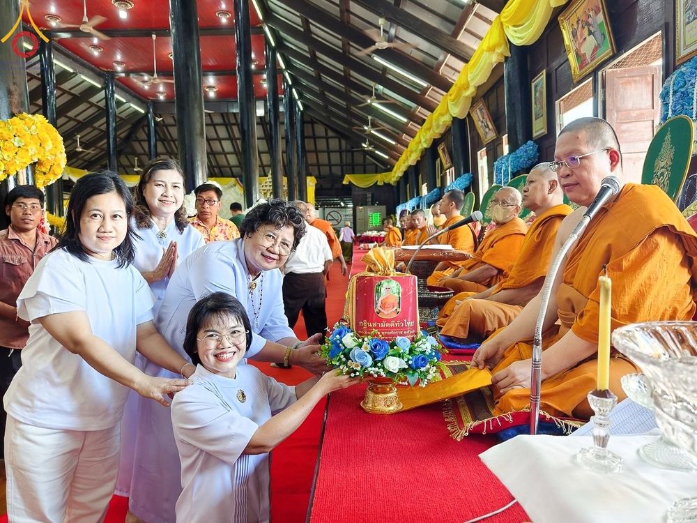 ภาพ No.173556:พิธีทอดกฐิน ณ วัดจำปี จ.สุพรรณบุรี ในโครงการกฐินสามัคคีทั่วไทย 30,000 วัด บูชาธรรม 80 ปี หลวงพ่อธัมมชโย โดยคณะศิษยานุศิษย์วัดพระธรรมกาย วันที่ 27 ตุลาคม พ.ศ. 2567