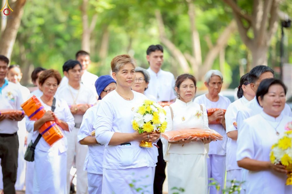 ภาพ No.255298:วันที่ 12 ตุลาคม พ.ศ. 2568 พิธีทอดกฐินสามัคคีทั่วไทย 30,000 วัด โดยคณะศิษยานุศิษย์ บูชาธรรม 81 ปี หลวงพ่อธัมมชโย ณ วัดราชคีรีหิรัญญาราม ต.วังทอง อ.วังทอง จ.พิษณุโลก