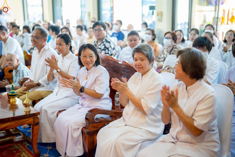 ภาพ No.259191:วันที่ 19 ตุลาคม พ.ศ. 2568 พิธีทอดกฐินสามัคคีทั่วไทย 30,000 วัด โดยคณะศิษยานุศิษย์ บูชาธรรม 81 ปี หลวงพ่อธัมมชโย ณ วัดตะเข้ (โคกพระเถร) แขวงบางระมาด  เขตตลิ่งชัน กรุงเทพมหานคร