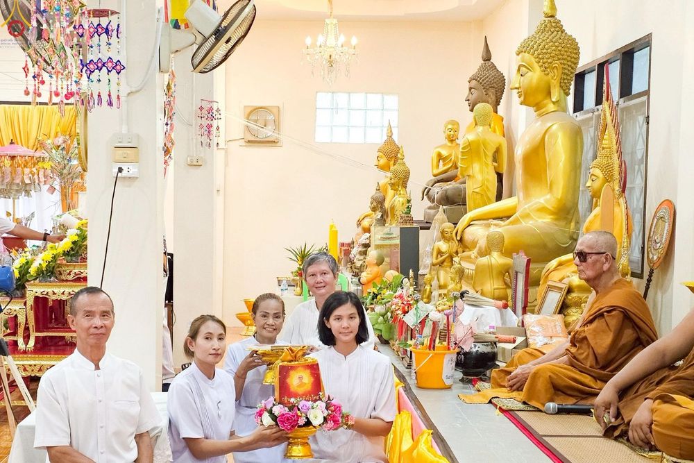 ภาพ No.258445:วันที่ 18 ตุลาคม พ.ศ. 2568 พิธีทอดกฐินสามัคคีทั่วไทย 30,000 วัด โดยคณะศิษยานุศิษย์ บูชาธรรม 81 ปี หลวงพ่อธัมมชโย ณ วัดบ้านโป่ง ต.ทับกวาง อ.แก่งคอย จ.สระบุรี