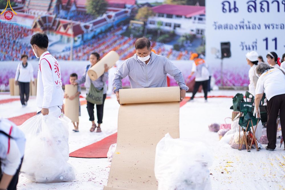 ภาพ No.112415:V.11 สามารถ การเตรียมงาน เก็บงาน การรับบุญของเจ้าหน้าที่หน่วยงานต่างๆ เพื่อโครงการธรรมยาตรา กตัญญูบูชา มหาปูชนียาจารย์ พระมงคลเทพมุนี (สด จนฺทสโร) พระผู้ปราบมาร อนุสรณ์สถาน 7 แห่ง ปีที่ 12 ระหว่างวันที่ 2 - 31 มกราคม พ.ศ.2567