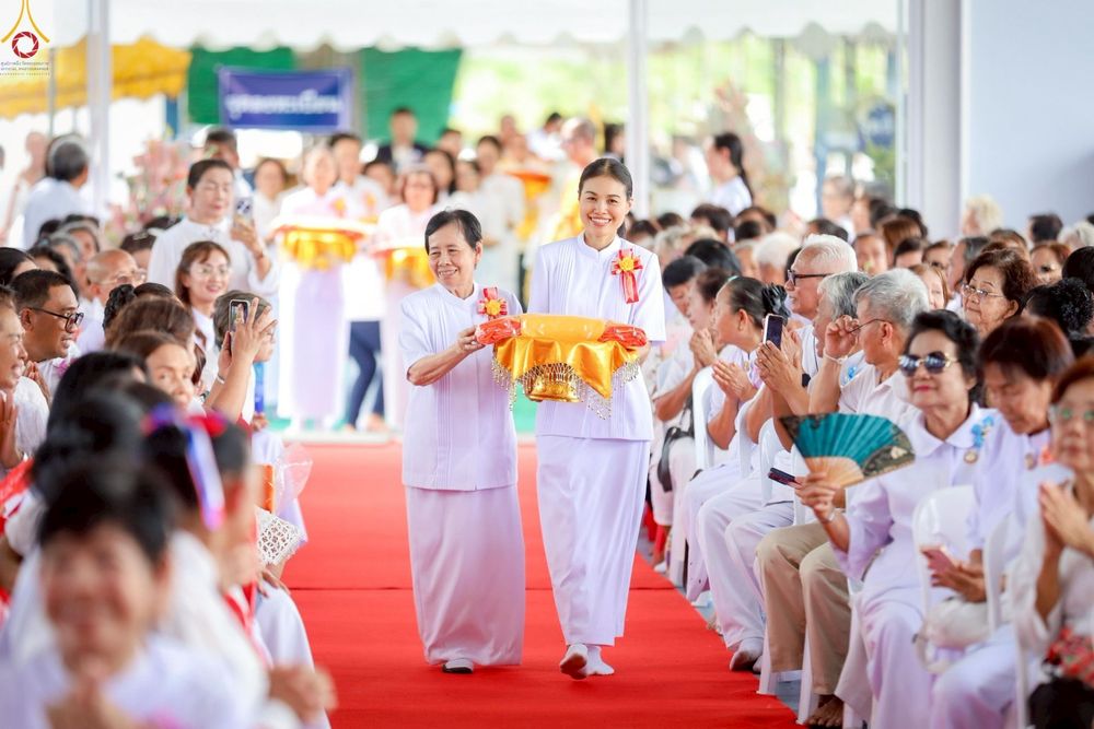 ภาพ No.272645:วันที่ 1 พฤศจิกายน พ.ศ. 2568 พิธีทอดกฐินสามัคคีทั่วไทย ณ วัดศรีวรรณวนาราม ต.คลองสาม อ.คลองหลวง จ.ปทุมธานี โดยคณะศิษยานุศิษย์ บูชาธรรม 81 ปี หลวงพ่อธัมมชโย