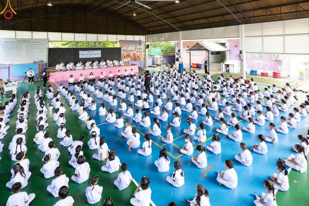 ภาพ No.86601:สมาชิก อบต.คลองสาม อ.คลองหลวง จ.ปทุมธานี เข้าร่วมโครงการสมาธิเพื่อสันติภาพโลก รวมใจนั่งสมาธิสร้างสันติภาพโลก 1 ล้านคน สร้างสถิติโลกกับ Guinness World Records เมื่อวันที่ 24 สิงหาคม พ.ศ.2566