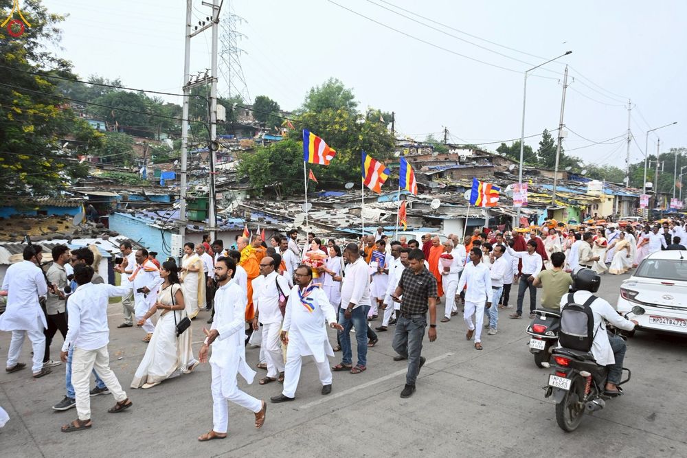 ภาพ No.263471:วันที่ 18 ตุลาคม พ.ศ. 2568 พิธีแห่กฐิน และกฐินสมทบหลวงพ่อ ธัมมชโย  ถวายแด่ วัดพุทธภูมิ เมืองโภปาล รัฐมัธยประเทศ ประเทศอินเดีย 
