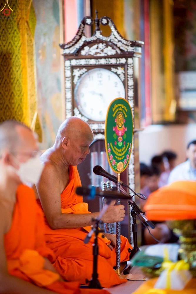 ภาพ No.262853:วันที่ 12 ตุลาคม พ.ศ. 2568 พิธีทอดกฐินสามัคคีทั่วไทย 30,000 วัด โดยคณะศิษยานุศิษย์ บูชาธรรม 81 ปี หลวงพ่อธัมมชโย ณ วัดแคนอก ต.บางกระสอ อ.เมืองนนทบุรี จ.นนทบุรี