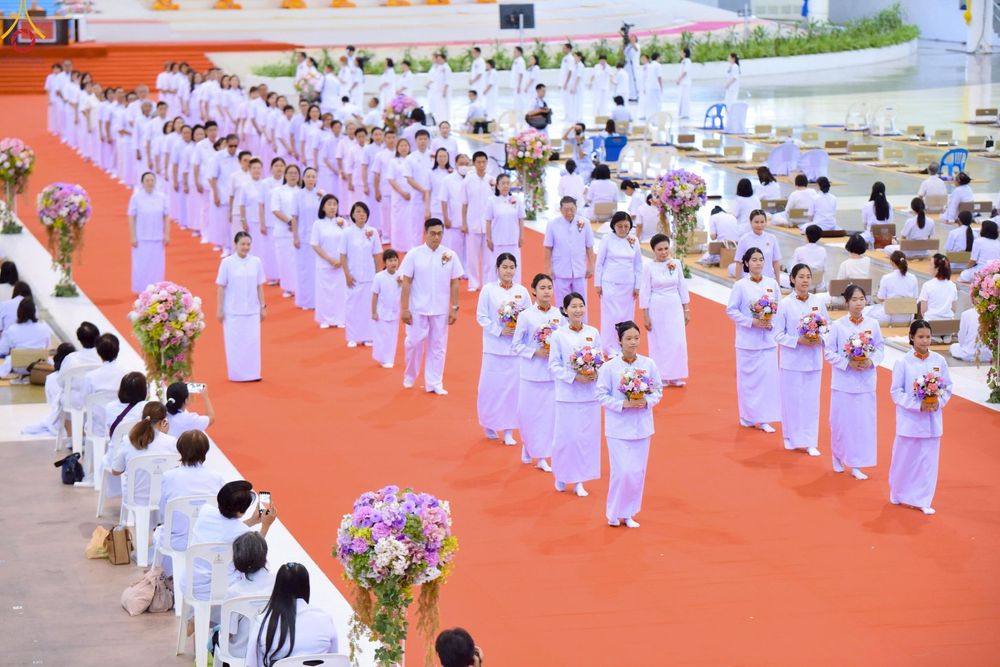 ภาพ No.238980:วันอาทิตย์ที่ 17 สิงหาคม พ.ศ. 2568 งานบุญวันอาทิตย์ พิธีจุดเทียนใจ ไฟนิรันด์ อนันตชัย ณ วัดพระธรรมกาย จ.ปทุมธานี