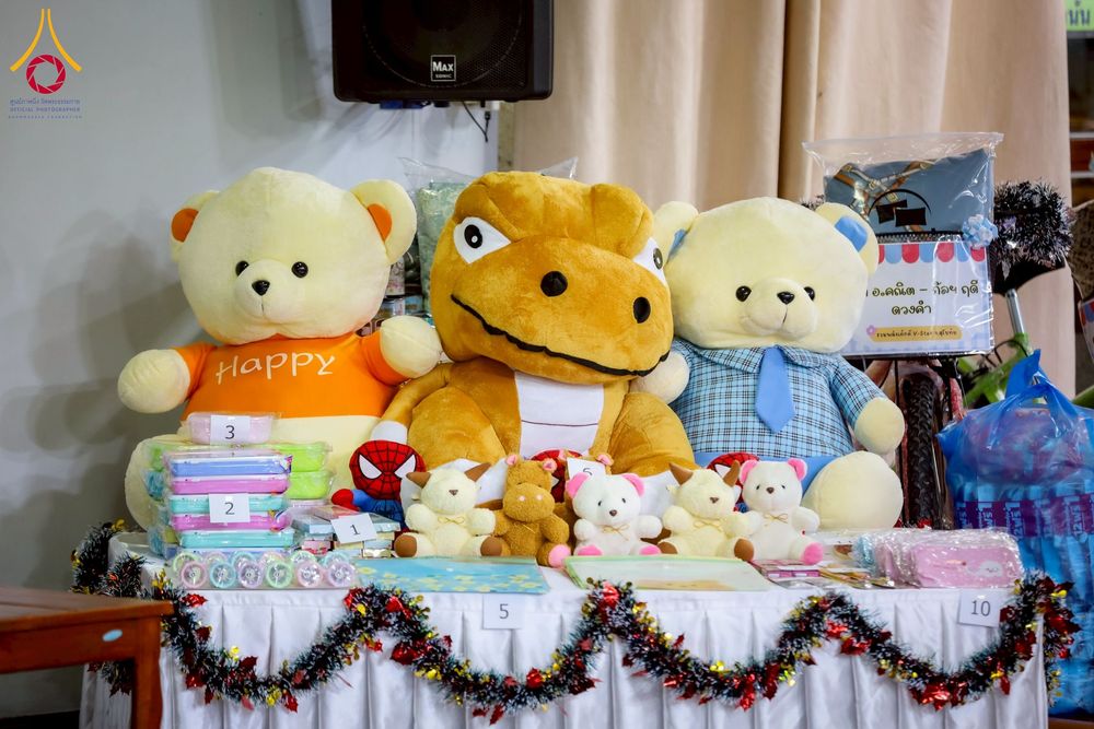 ภาพ No.272517:วันที่ 21 พฤศจิกายน พ.ศ. 2568 รวมพลังเด็กดี V-Star ผู้นำฟื้นฟูศีลธรรมโลก ประจำปี 2568 จังหวัดสุโขทัย ณ ศูนย์ปฏิบัติธรรมสุโขทัย