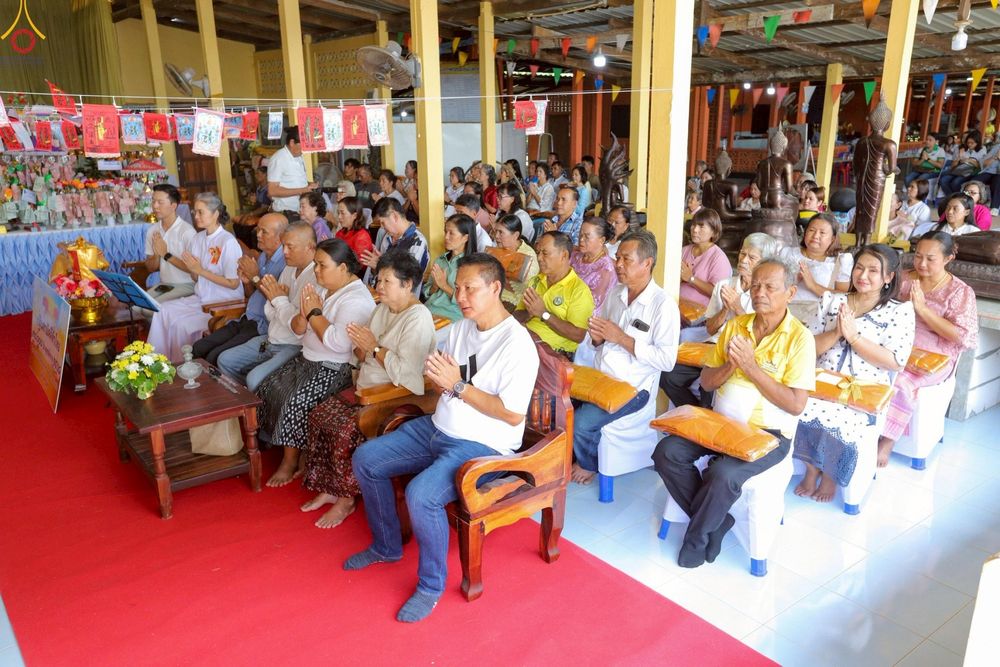 ภาพ No.252413:วันที่ 11 ตุลาคม พ.ศ. 2568 พิธีทอดกฐินสามัคคีทั่วไทย 30,000 วัด โดยคณะศิษยานุศิษย์ บูชาธรรม 81 ปี หลวงพ่อธัมมชโย ณ วัดทองตุ่มน้อย อ.ทุ่งตะโก จ.ชุมพร