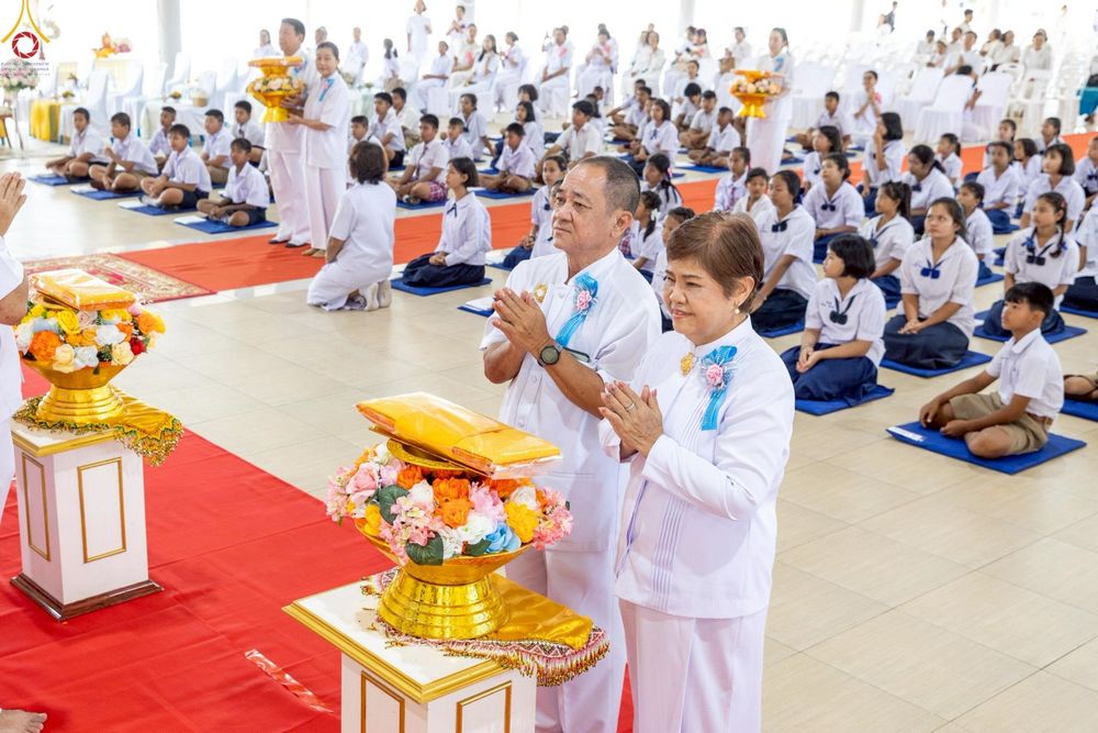 ภาพ No.268428:วันที่ 23 ตุลาคม พ.ศ. 2568 พิธีทอดกฐินสามัคคีทั่วไทย ณ ศูนย์อบรมเยาวชนปัตตานี โดยคณะศิษยานุศิษย์ บูชาธรรม 81 ปี หลวงพ่อธัมมชโย