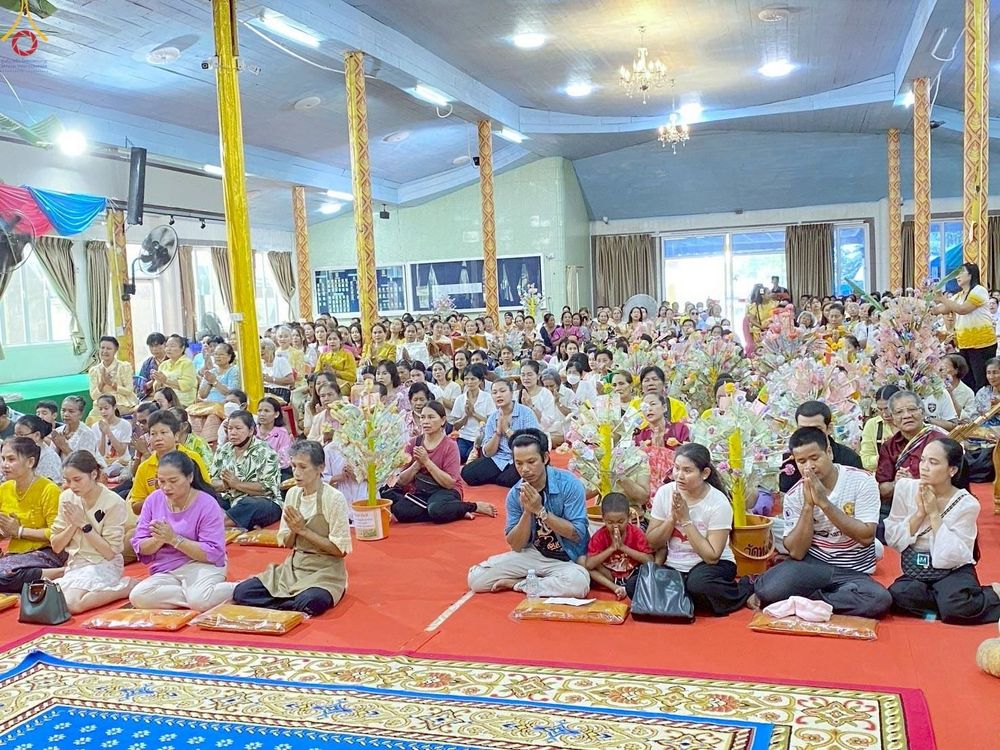 ภาพ No.268990:วันที่ 13 ตุลาคม พ.ศ. 2568 พิธีทอดกฐินสามัคคีทั่วไทย ณ วัดเขาบุญมีดาราราม อำเภอบางละมุง จังหวัดชลบุรี โดยคณะศิษยานุศิษย์ บูชาธรรม 81 ปี หลวงพ่อธัมมชโย