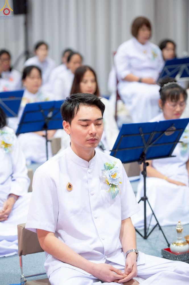 ภาพ No.256004:วันที่ 12 ตุลาคม พ.ศ. 2568 พิธีทอดกฐินวัดพระธรรมกายสวิตเซอร์แลนด์  ณ หอประชุมโรงเรียน Obergoldbach เมือง Bern ประเทศสวิตเซอร์แลนด์