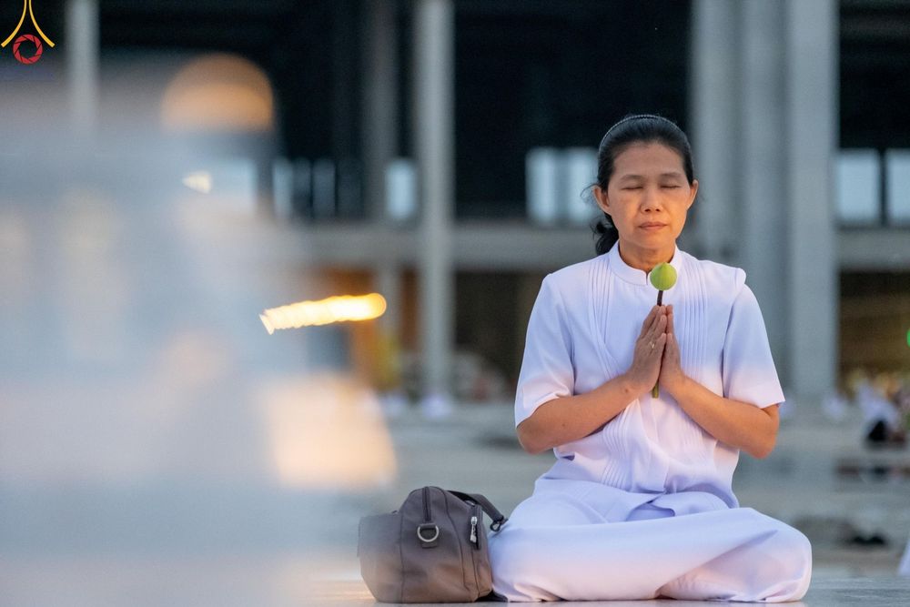 ภาพ No.154775:พิธีจุดประทีป, พิธีฉลองชัยสวดมนต์บทธัมมจักกัปปวัตนสูตร ณ มหารัตนวิหารคด วัดพระธรรมกาย วันอังคารที่ 17 กันยายน พ.ศ. 2567