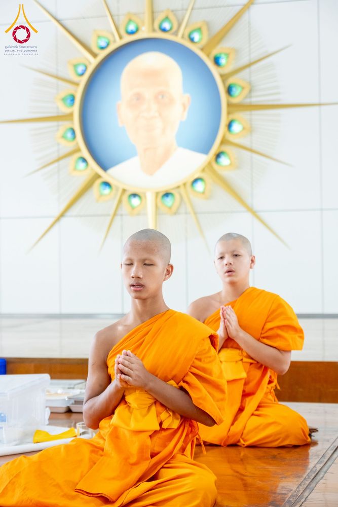 ภาพ No.271074:วันพุธที่ 20 พฤศจิกายน พ.ศ.2568 (วันพระ แรม 15 ค่ำ เดือน 12) พิธีบุพเปตพลี ครั้งที่ 173 ร่วมอุทิศบุญแด่หมู่ญาติที่ล่วงลับไปแล้ว และสืบทอดอายุพระพุทธศาสนา ณ หอฉันคุณยายอาจารย์ฯ วัดพระธรรมกาย