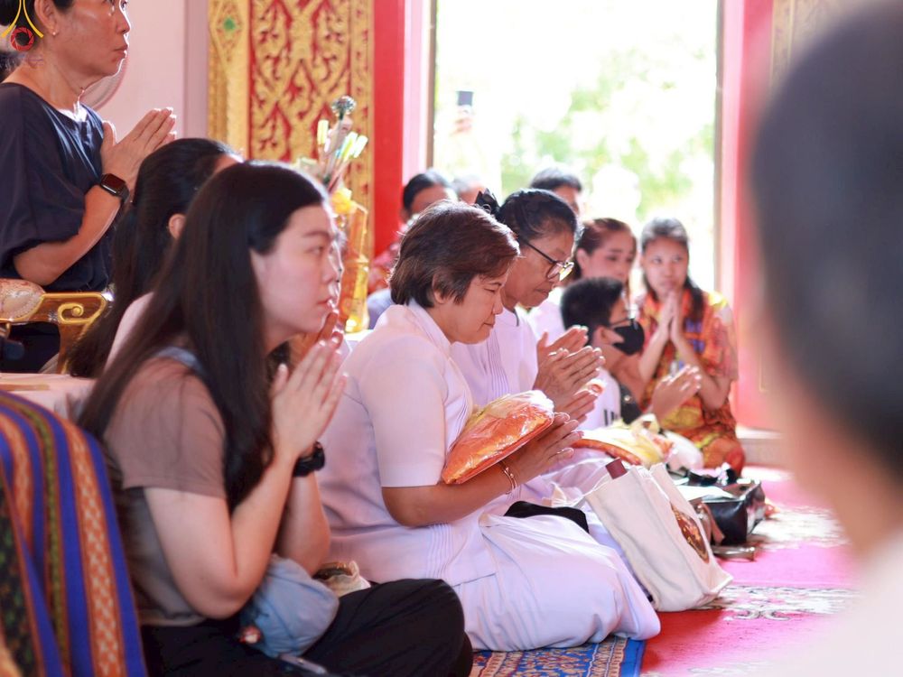 ภาพ No.261119:วันที่ 19 ตุลาคม พ.ศ. 2568 พิธีทอดกฐินสามัคคีทั่วไทย 30,000 วัด โดยคณะศิษยานุศิษย์ บูชาธรรม 81 ปี หลวงพ่อธัมมชโย ณ วัดเรืองยศสุทธาราม เขตบางคอแหลม กรุงเทพฯ