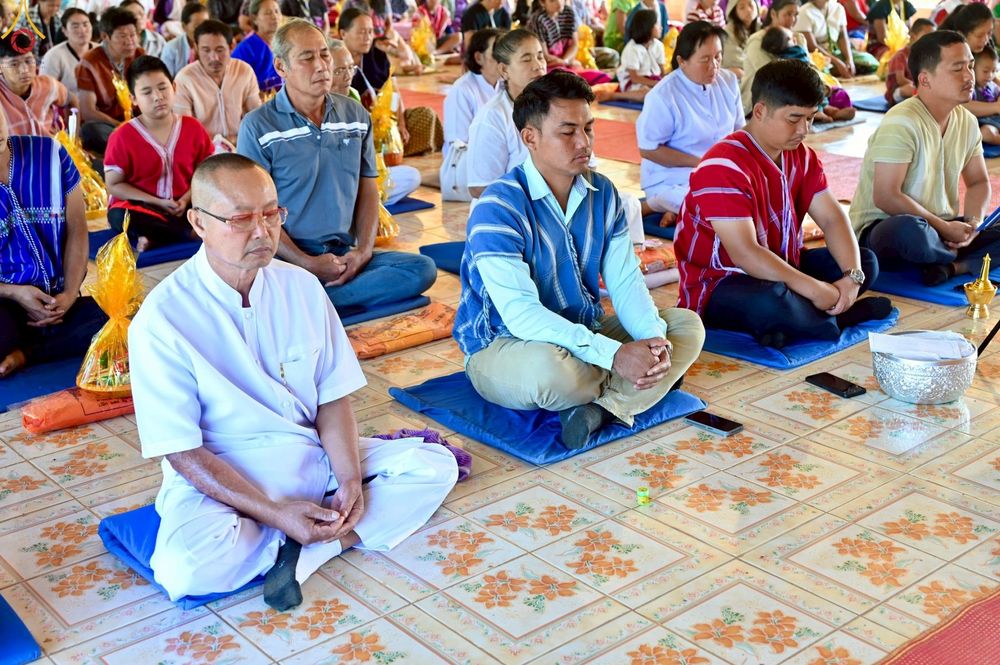 ภาพ No.272114:วันที่ 25 ตุลาคม พ.ศ. 2568 พิธีทอดกฐินสามัคคีทั่วไทย ณ สำนักสงฆ์บ้านเลโคะ อ.สบเมย จ.แม่ฮ่องสอน โดยคณะศิษยานุศิษย์ บูชาธรรม 81 ปี หลวงพ่อธัมมชโย