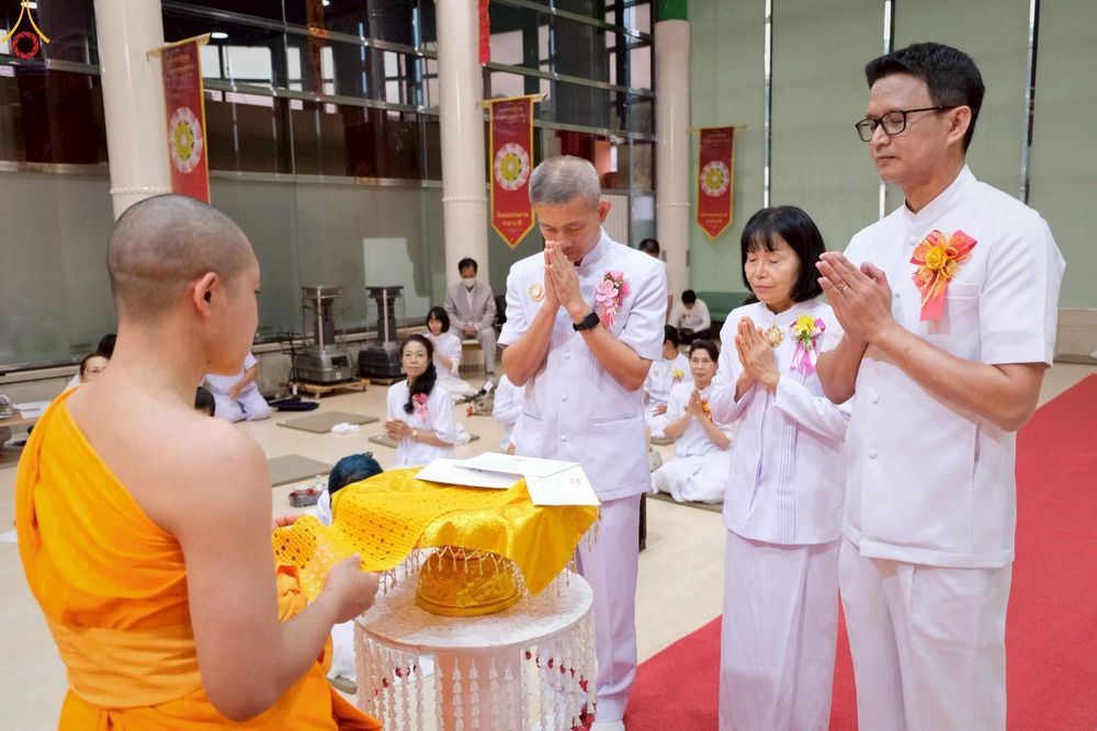 ภาพ No.262279:วันที่ 19 ตุลาคม พ.ศ. 2568 พิธีทอดกฐินเพื่อสร้าง ธรรมอุทยานลอยฟ้า 81 ปี หลวงพ่อธัมมชโย ณ วัดพระธรรมกายยามานาชิ ประเทศญี่ปุ่น 