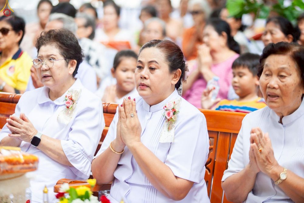 ภาพ No.252529:วันที่ 11 ตุลาคม พ.ศ. 2568 พิธีทอดกฐินสามัคคีทั่วไทย 30,000 วัด โดยคณะศิษยานุศิษย์ บูชาธรรม 81 ปี หลวงพ่อธัมมชโย ณ วัดโคกมะตูม อ.เมืองสระบุรี จ.สระบุรี