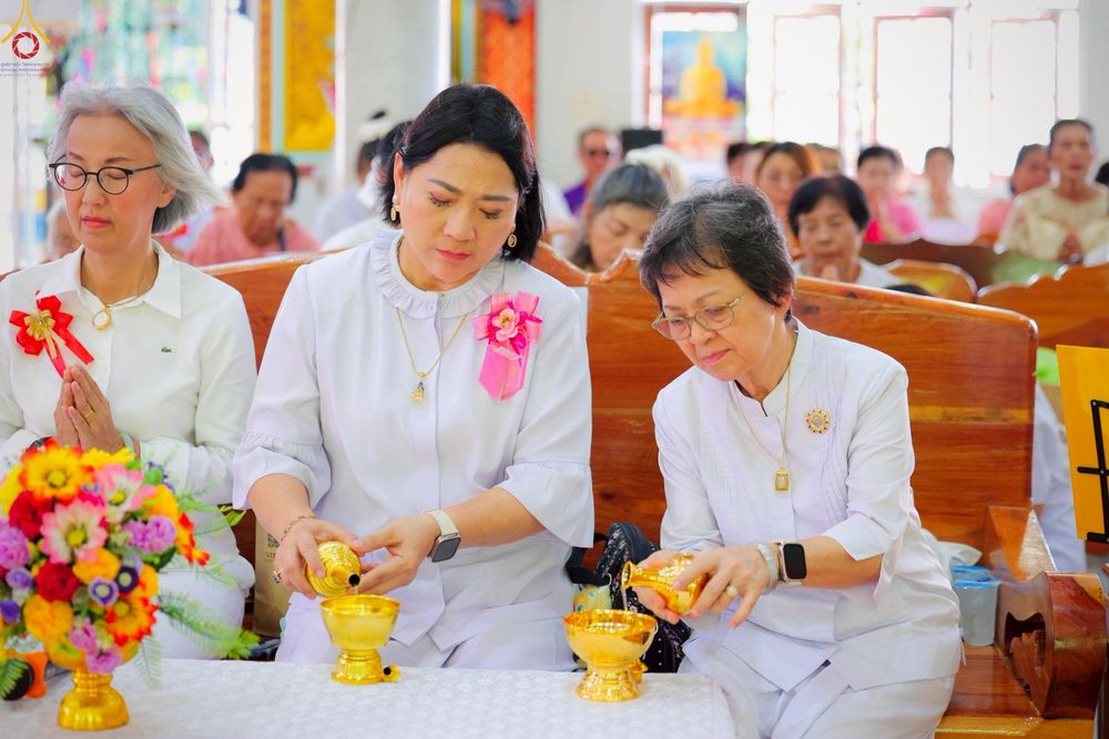 ภาพ No.265762:วันที่ 12 ตุลาคม พ.ศ. 2568 พิธีทอดกฐินสามัคคีทั่วไทย ณ วัดหลังถ้ำ ต.ท่าตูม อ.ศรีมหาโพธิ จ.ปราจีนบุรี โดยคณะศิษยานุศิษย์ บูชาธรรม 81 ปี หลวงพ่อธัมมชโย