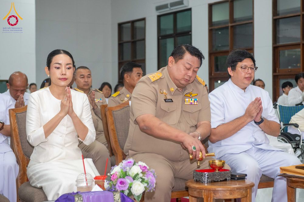 ภาพ No.315502:วันพุธที่ 25 มีนาคม พ.ศ. 2569 พิธีบำเพ็ญกุศล คุณพ่อณรงค์ จินตมากุล  สิริอายุ 99 ปี 11 เดือน โยมบิดา พระครูปลัดรัตนวีรวัฒน์ (รังสฤษดิ์ อิทฺธิจินตโก) ที่ปรึกษาเจ้าคณะจังหวัดปทุมธานี เจ้าอาวาสวัดพระธรรมกาย  ณ ห้องปลูกศรัทธา 2 วัดพระธรรมกาย ปทุมธานี