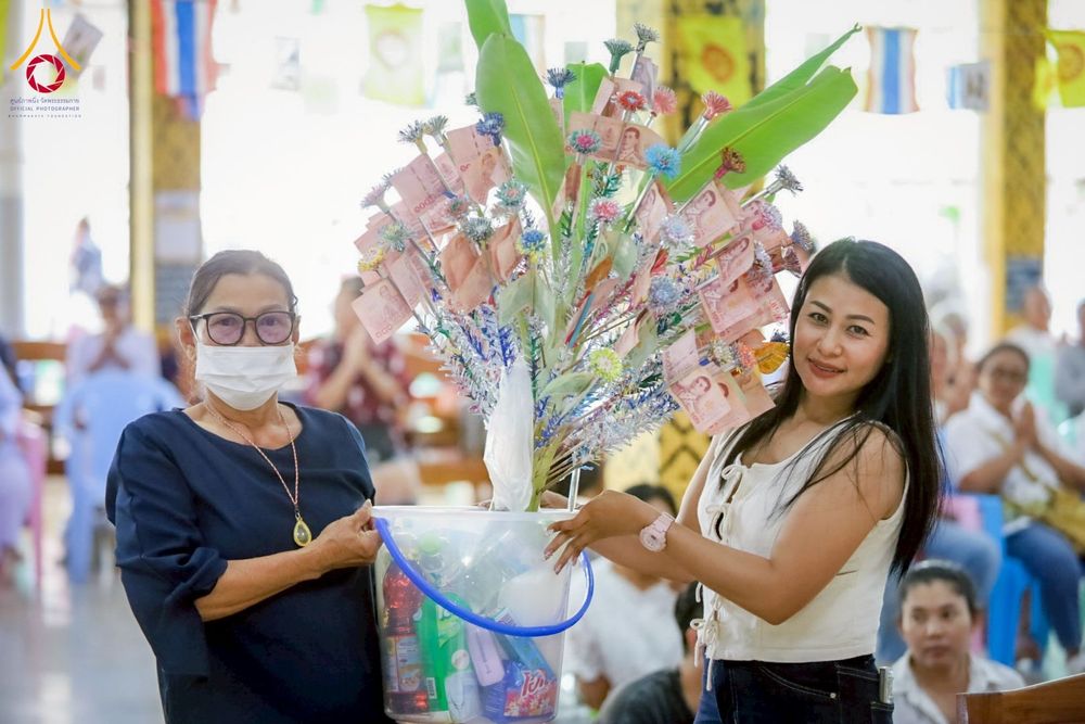 ภาพ No.275420:วันที่ 5 พฤศจิกายน พ.ศ. 2568 พิธีทอดกฐินสามัคคีทั่วไทย ณ วัดหนองสระแก ต.บึงกอก อ.บางระกำ จ.พิษณุโลก โดยคณะศิษยานุศิษย์ บูชาธรรม 81 ปี หลวงพ่อธัมมชโย