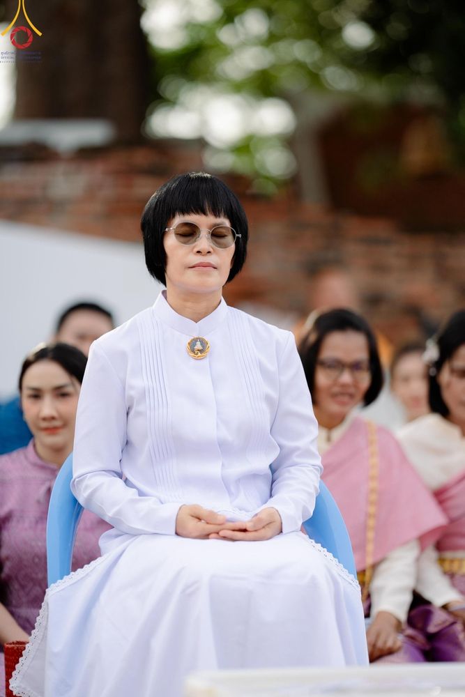 ภาพ No.138513:พิธีตักบาตร วัดราชบูรณะ จ.พระนครศรีอยุธยา วันที่ 25 พฤษภาคม พ.ศ.2567