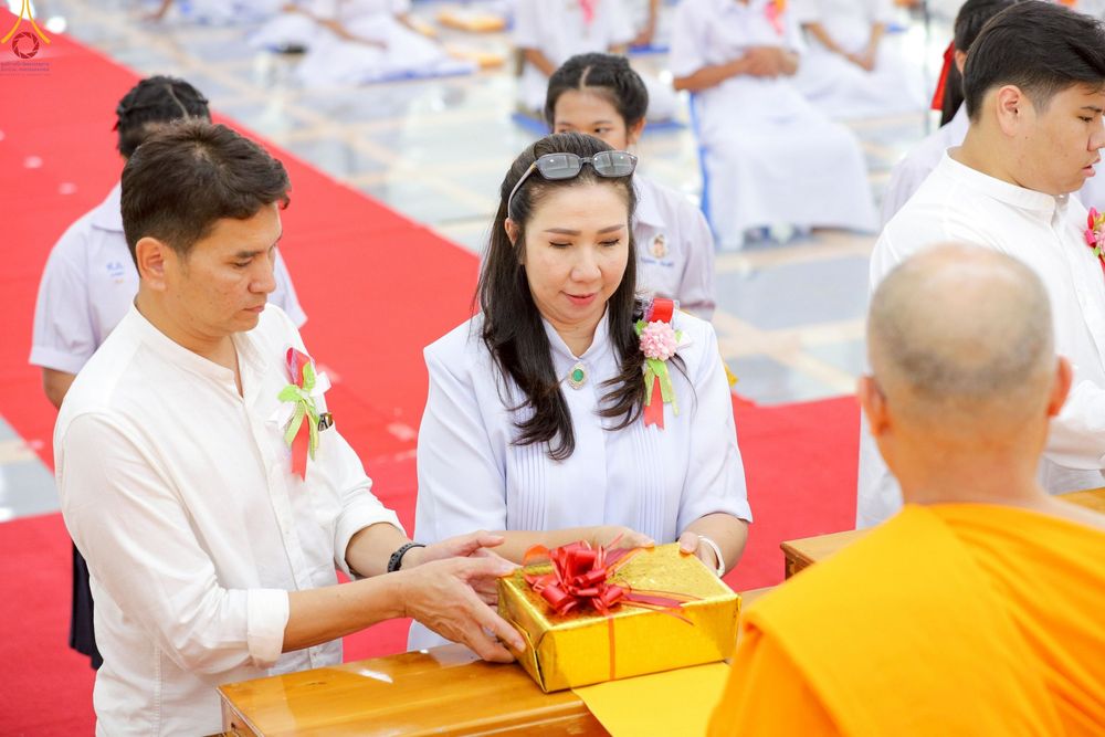 ภาพ No.253987:วันที่ 12 ตุลาคม พ.ศ. 2568 พิธีทอดกฐินสามัคคีทั่วไทย 30,000 วัด โดยคณะศิษยานุศิษย์ บูชาธรรม 81 ปี หลวงพ่อธัมมชโย ณ ธุดงคสถานชุมพร ต.ขุนกระทิง อ.เมือง จ.ชุมพร