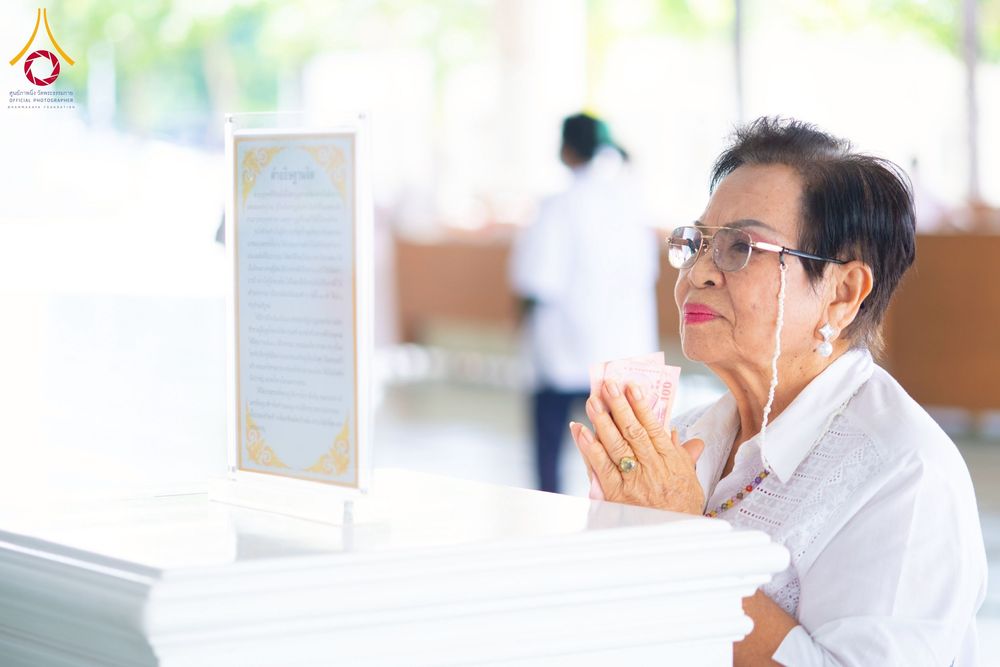 ภาพ No.262668:วันที่ 18,25 ตุลาคม พ.ศ. 2568 พิธีถวายภัตตาหารเมนูสวรรค์ เพื่อการบรรลุธรรม ณ หอฉันคุณยายอาจารย์ฯ วัดพระธรรมกาย